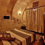 Hotel Travel Cave