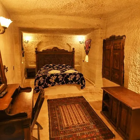 Hotel Travel Cave