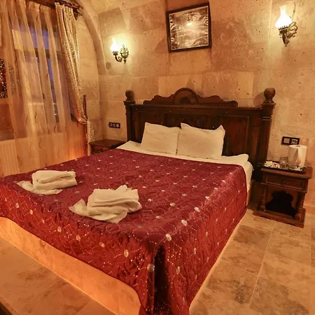 Travel Cave