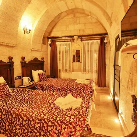 Hotel Travel Cave 2*
