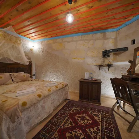 Hotel Travel Cave