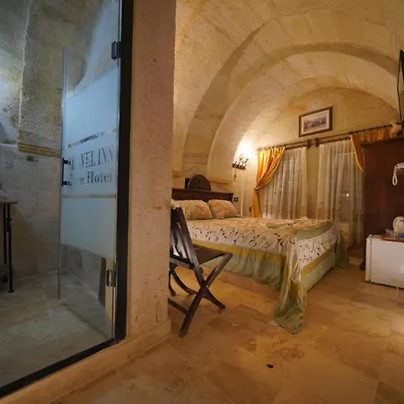 Travel Cave Hotel 2*