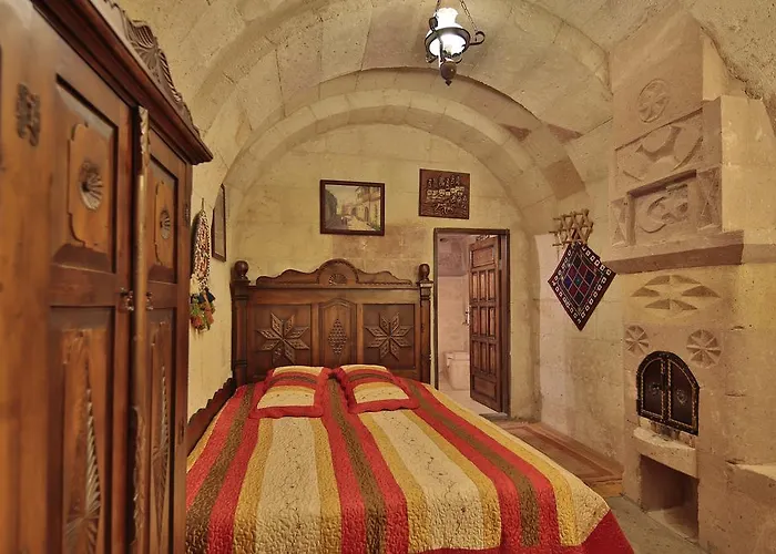 Hotel Travel Cave 2*