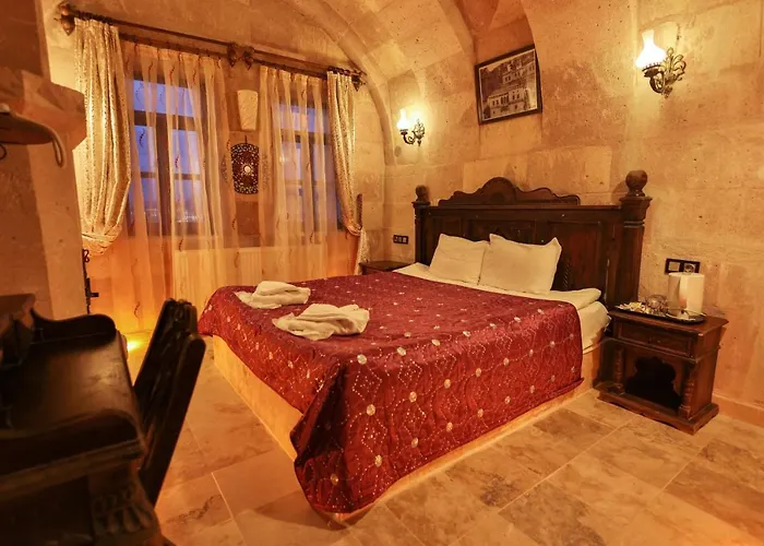 Hotel Travel Cave 2*
