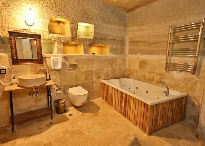 Hotel Travel Cave 2*