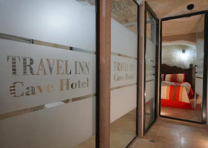 Hotel Travel Cave