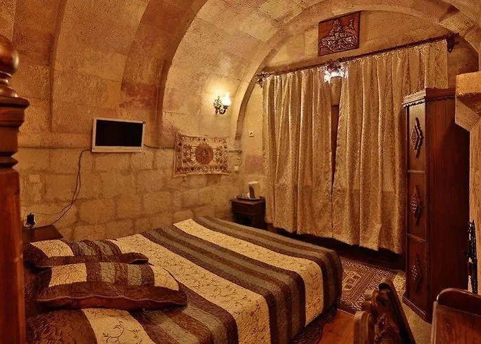 Hotel Travel Cave